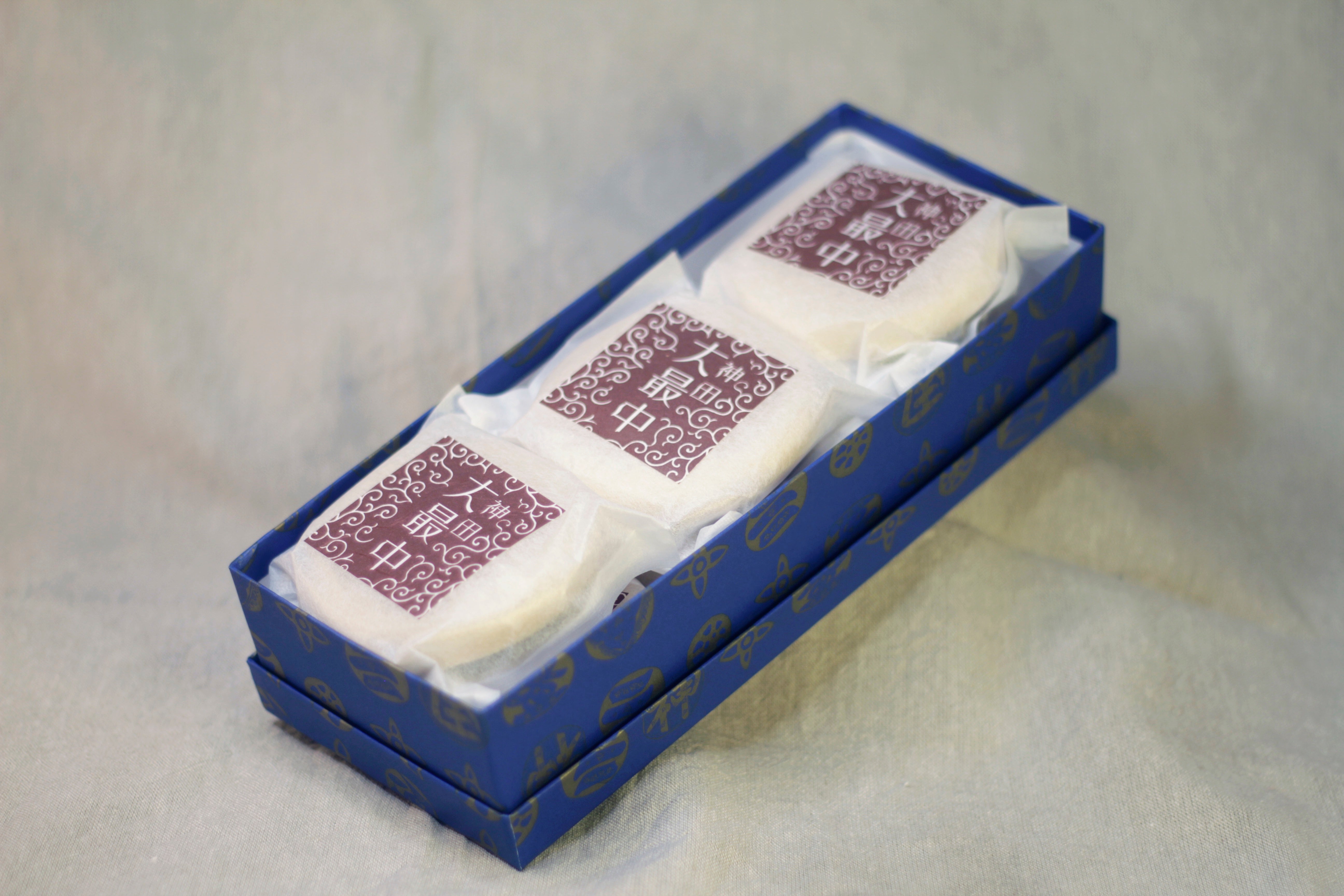 【週末値下げ】アンナチュラル　つなぎ　ホワイト　中堂 週末値下げ】アンナチュラル つなぎ ホワイト 中堂 週末値下げ】アン